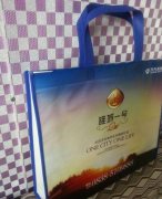 定做彩色無(wú)紡布袋哪家好?優(yōu)勢(shì)在哪？
